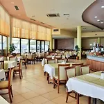 Hotell Golden Park 4*