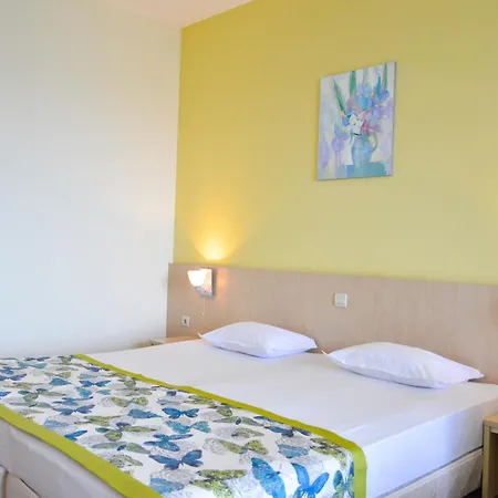 Parkhotel Golden - Отель 4*