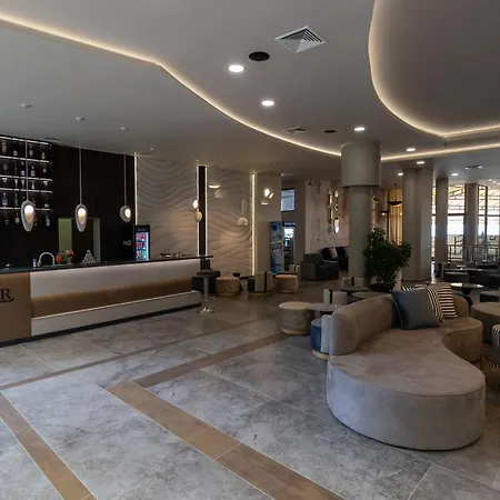 Parkhotel Golden - Отель 4*