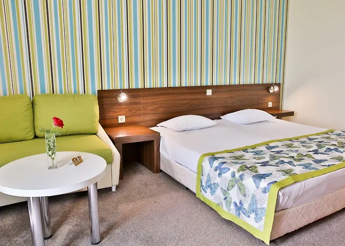 Golden Park Złote Piaski